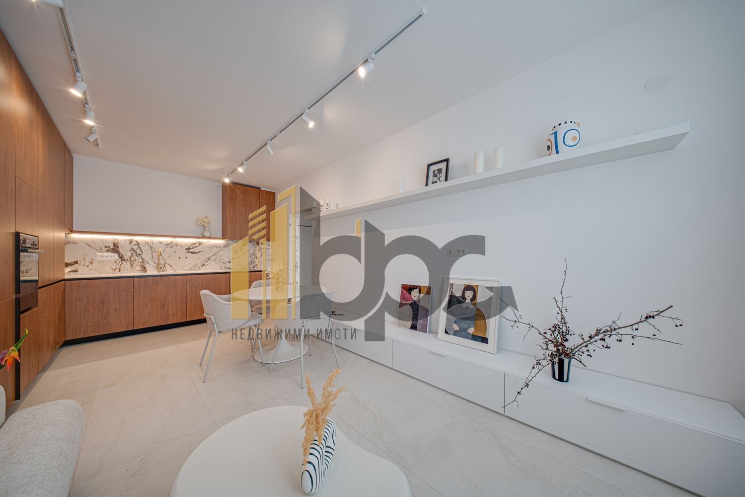 Продава 2-СТАЕН, гр. София, Оборище, снимка 3 - Апартаменти - 54218844