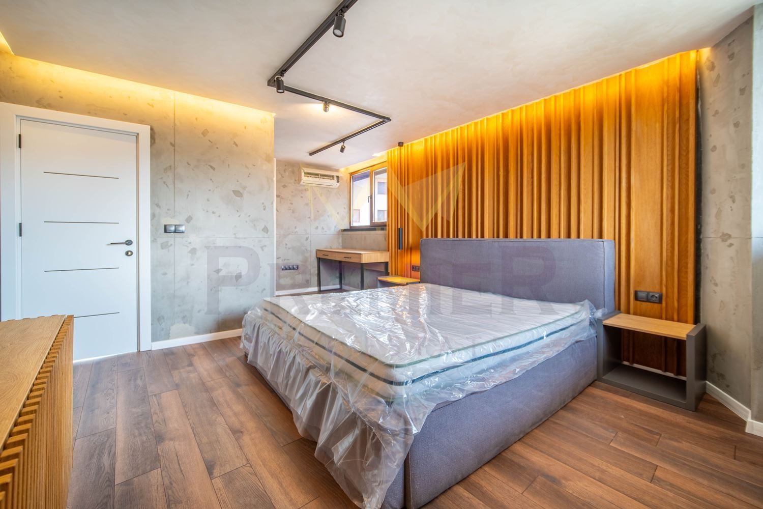 Продава 3-СТАЕН, гр. Варна, м-т Горна Трака, снимка 9 - Апартаменти - 53729617