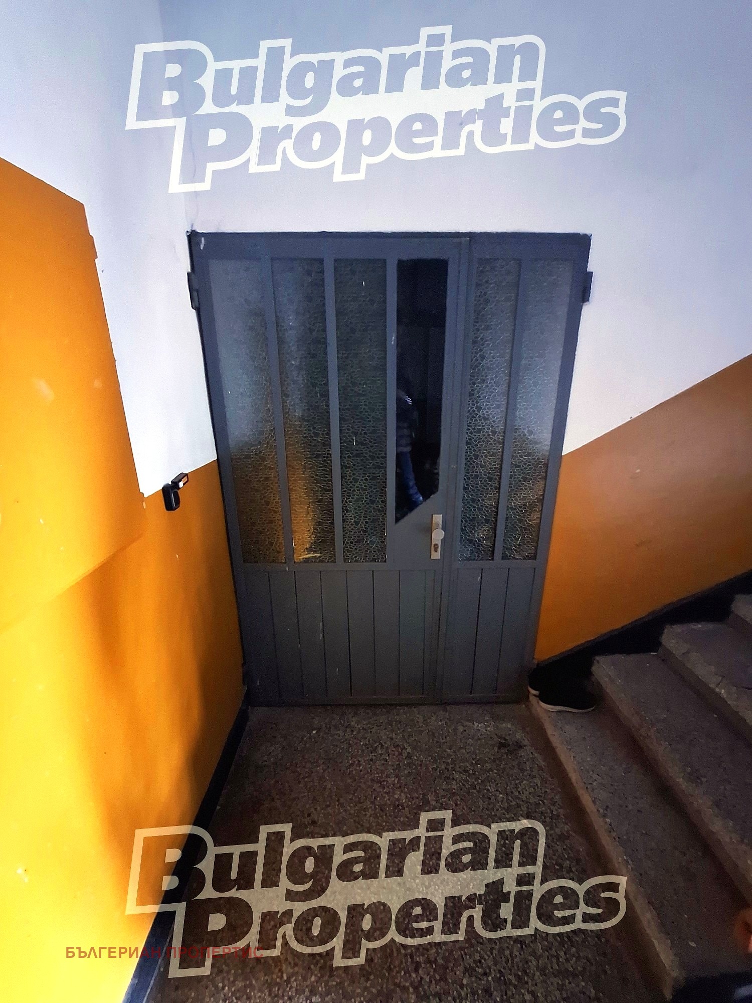 Продава 3-СТАЕН, гр. Павликени, област Велико Търново, снимка 11 - Апартаменти - 53775667