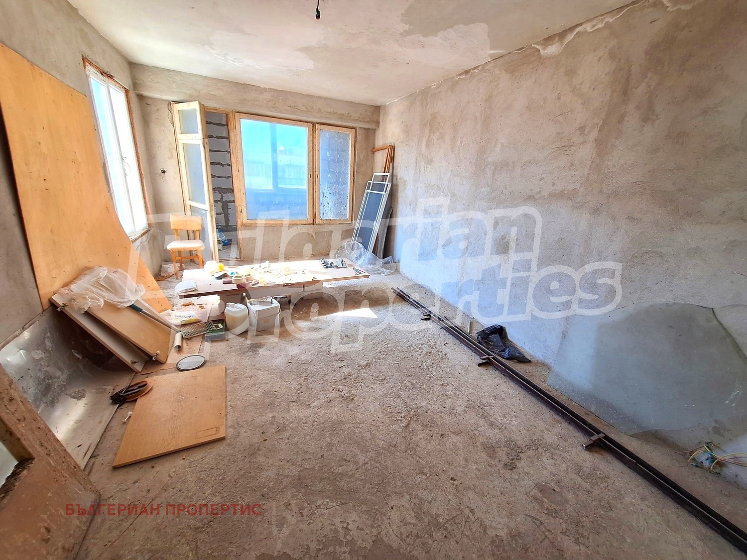 Продава 3-СТАЕН, гр. Павликени, област Велико Търново, снимка 2 - Апартаменти - 53775667