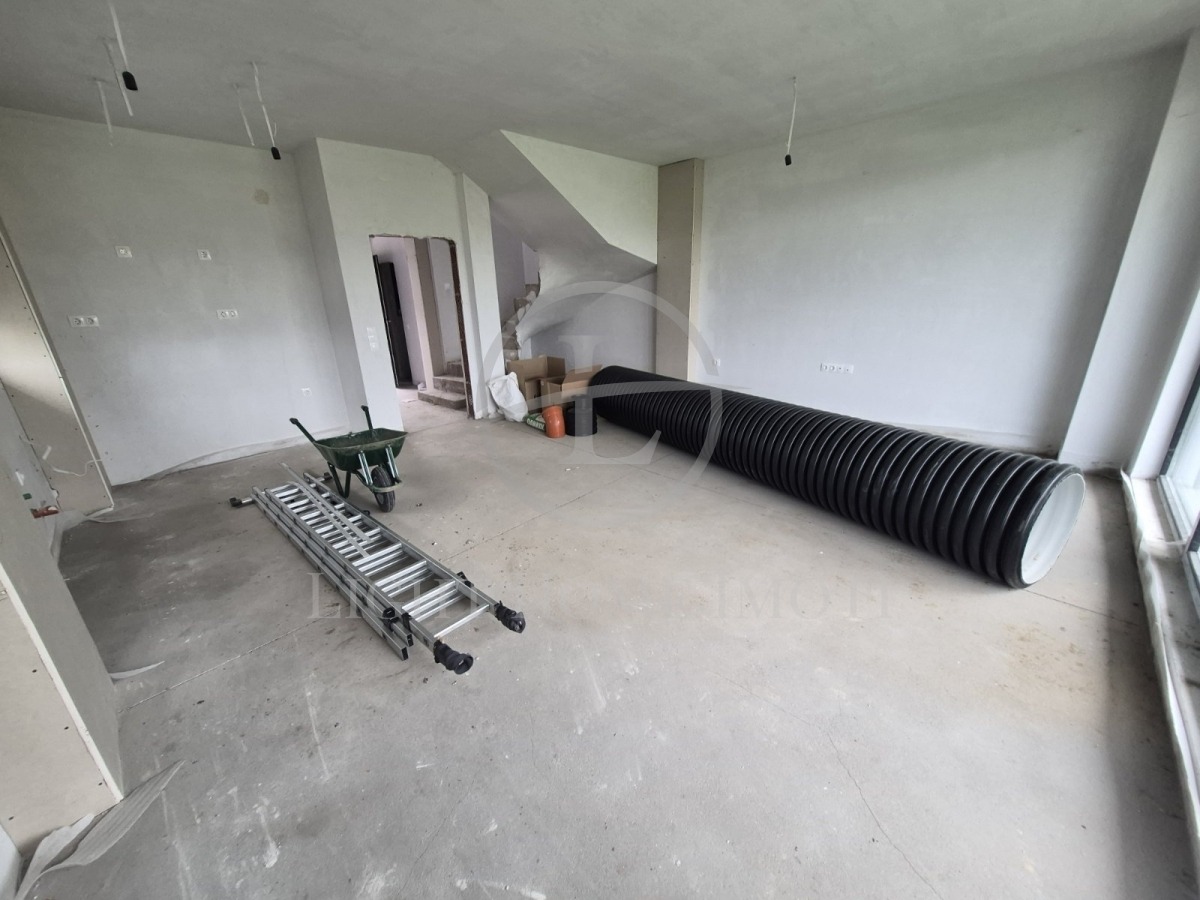 Продава КЪЩА, с. Първенец, област Пловдив, снимка 4 - Къщи - 51821456