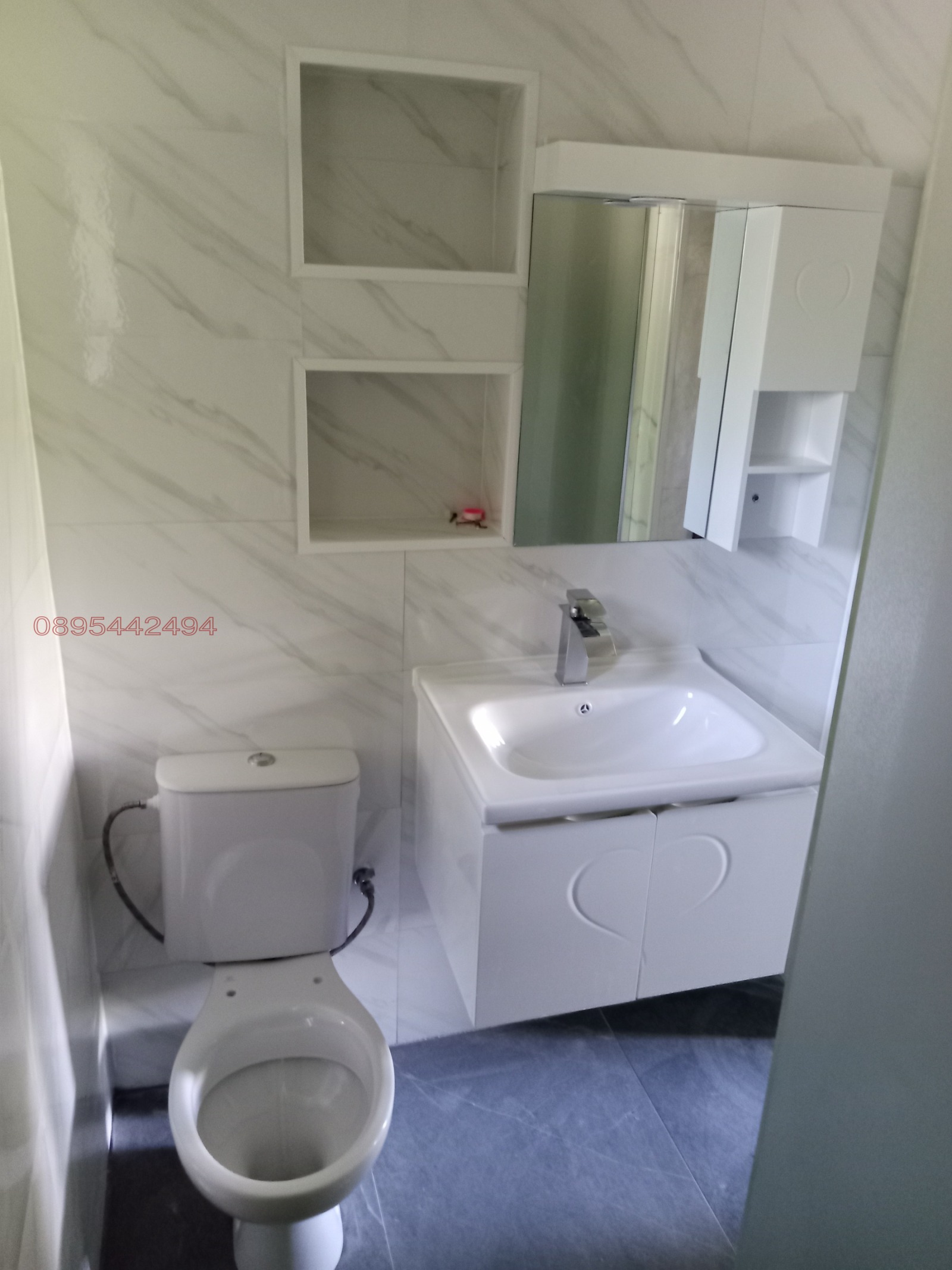 Продава КЪЩА, гр. Божурище, област София област, снимка 3 - Къщи - 54918653