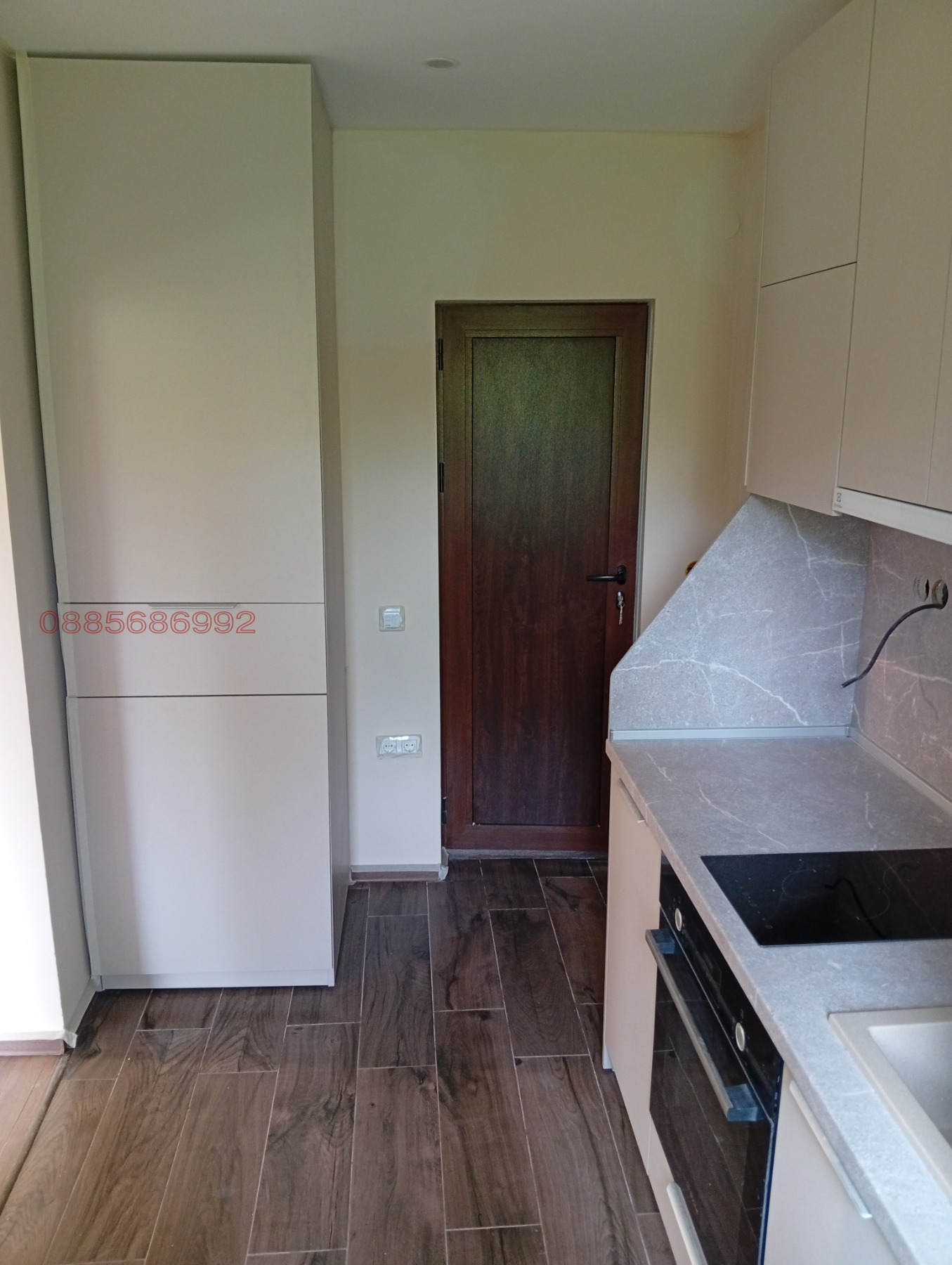 Продава КЪЩА, гр. София, Люлин 3, снимка 2 - Къщи - 54562709