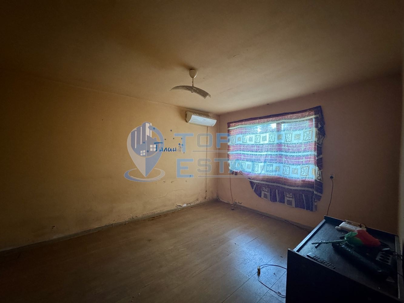 Продава КЪЩА, гр. Горна Оряховица, област Велико Търново, снимка 2 - Къщи - 55832818