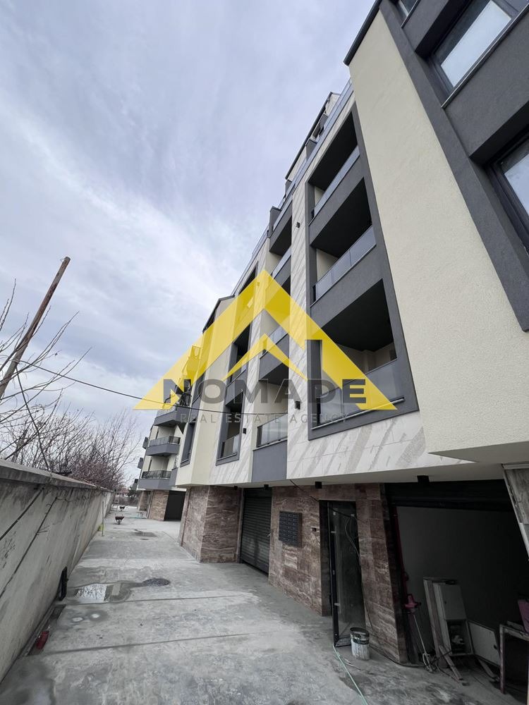 For Sale  1 bedroom Plovdiv , Hristo Smirnenski , 71 sq.m | 17464825 - image [3]