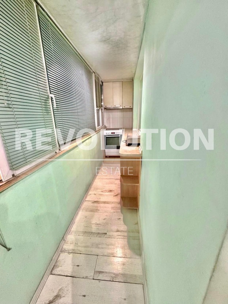 De vânzare  1 dormitor Plovdiv , Gagarin , 77 mp | 66453836 - imagine [6]