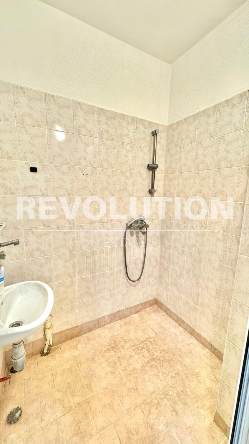 De vânzare  1 dormitor Plovdiv , Gagarin , 77 mp | 66453836 - imagine [11]