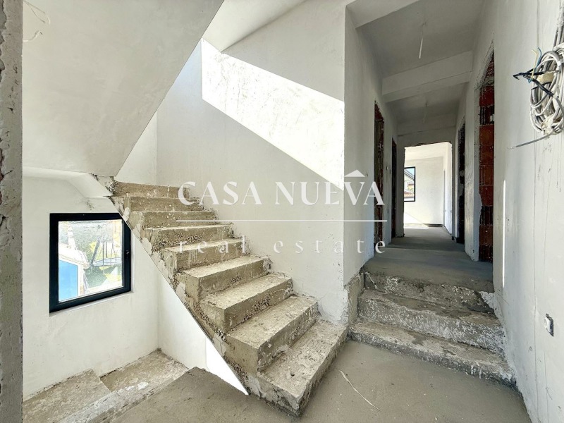 De vânzare  Casa Pernic , Iztoc , 478 mp | 88052178 - imagine [9]