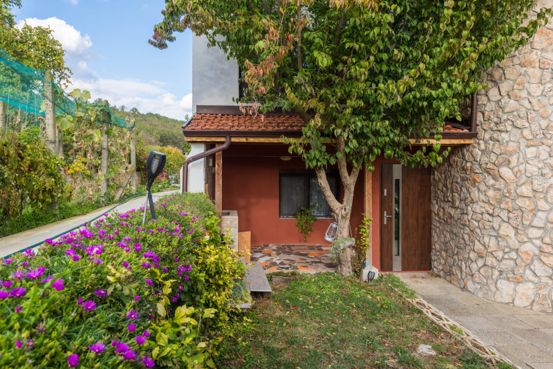 Продава  Къща град Варна , Виница , 286 кв.м | 54723863 - изображение [2]