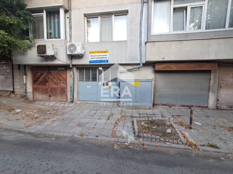 Продава ГАРАЖ, ПАРКОМЯСТО, гр. Варна, Колхозен пазар