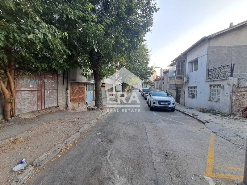 Продава ГАРАЖ, ПАРКОМЯСТО, гр. Варна, Колхозен пазар, снимка 4 - Гаражи и паркоместа - 56112351