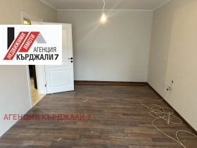 2-стаен град Кърджали, Възрожденци 5