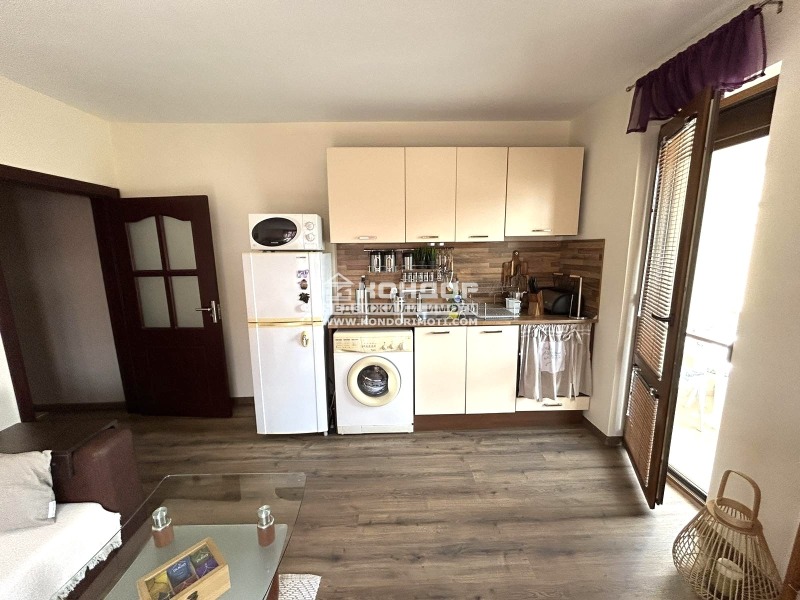 Na sprzedaż  1 sypialnia region Burgas , Rawda , 61 mkw | 82249989 - obraz [2]