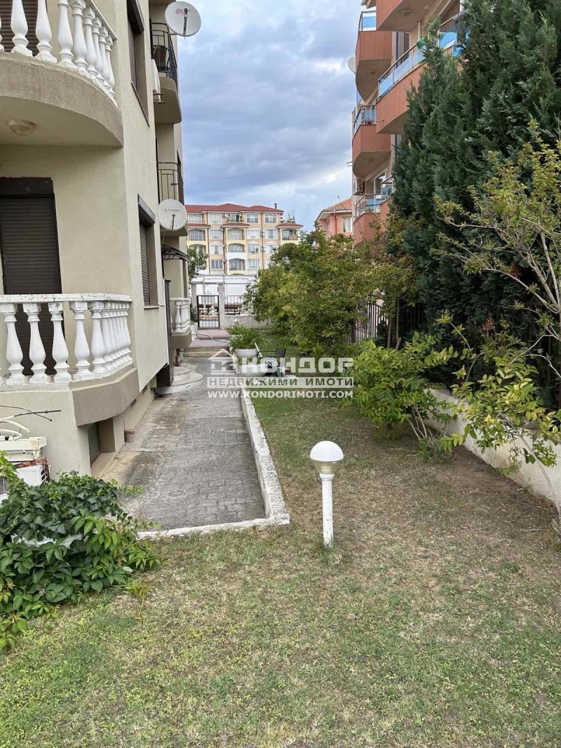 Na sprzedaż  1 sypialnia region Burgas , Rawda , 61 mkw | 82249989 - obraz [13]