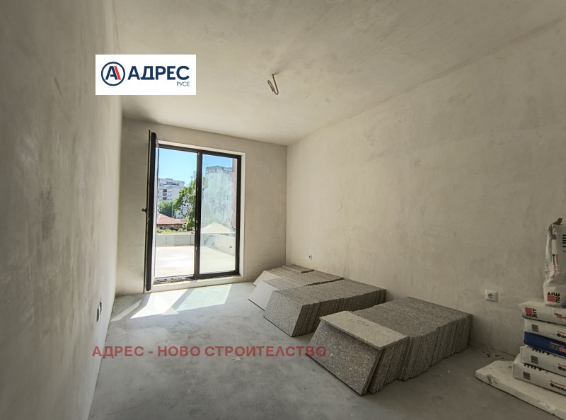 Продава  2-стаен град Русе , Широк център , 74 кв.м | 69185504 - изображение [4]