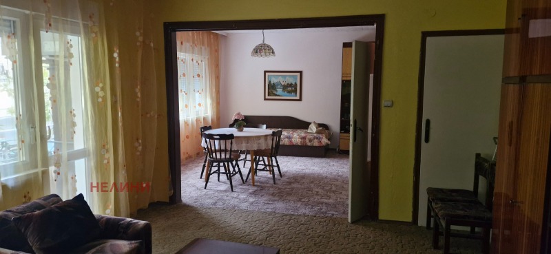Продава  3-стаен град Русе , Център , 120 кв.м | 98249381 - изображение [7]