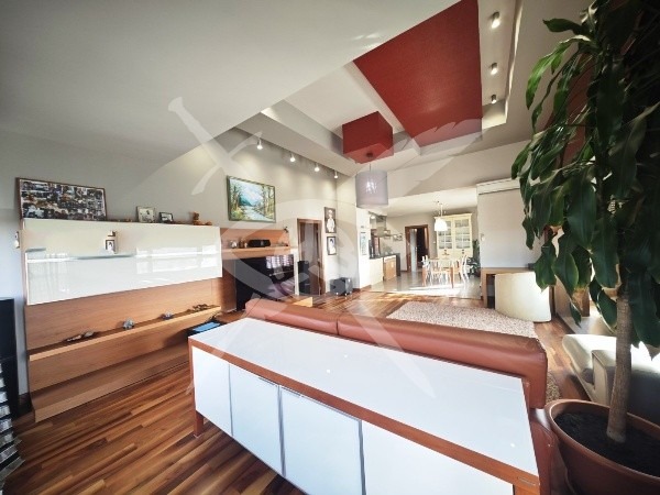 Продава  3-стаен област Бургас , гр. Несебър , 150 кв.м | 78168752 - изображение [3]