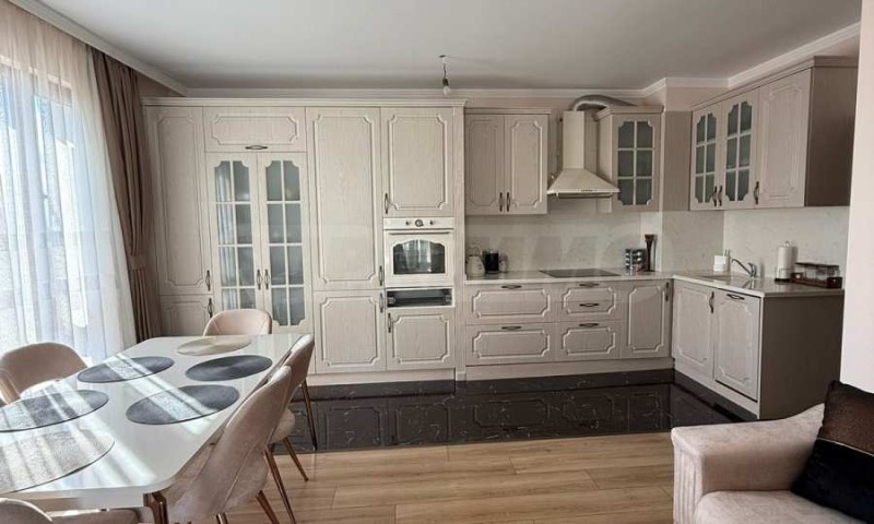 Eladó  2 hálószobás Varna , Trosevo , 95 négyzetméter | 43989444