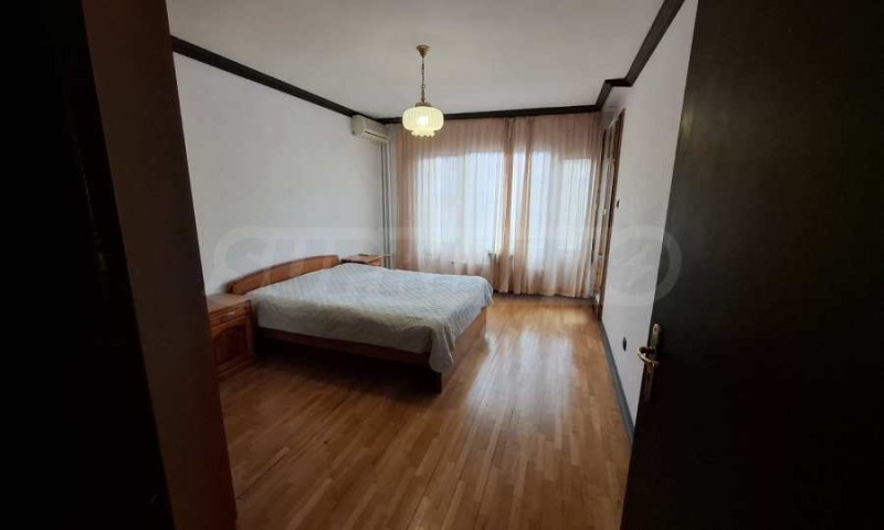 Продава 3-СТАЕН, гр. София, Център, снимка 2 - Апартаменти - 53260504