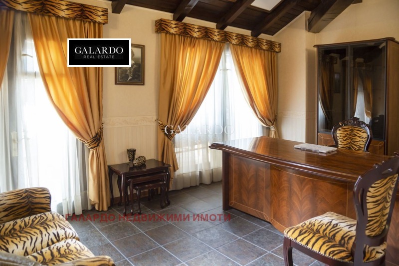 Na prodej  3 ložnice Sofia , Lozenec , 224 m2 | 23479794 - obraz [6]