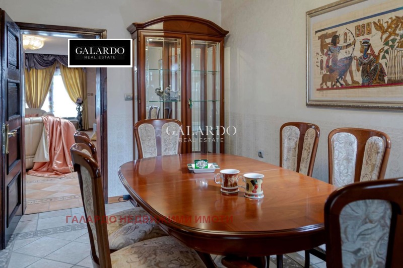Na prodej  3 ložnice Sofia , Lozenec , 224 m2 | 23479794 - obraz [5]