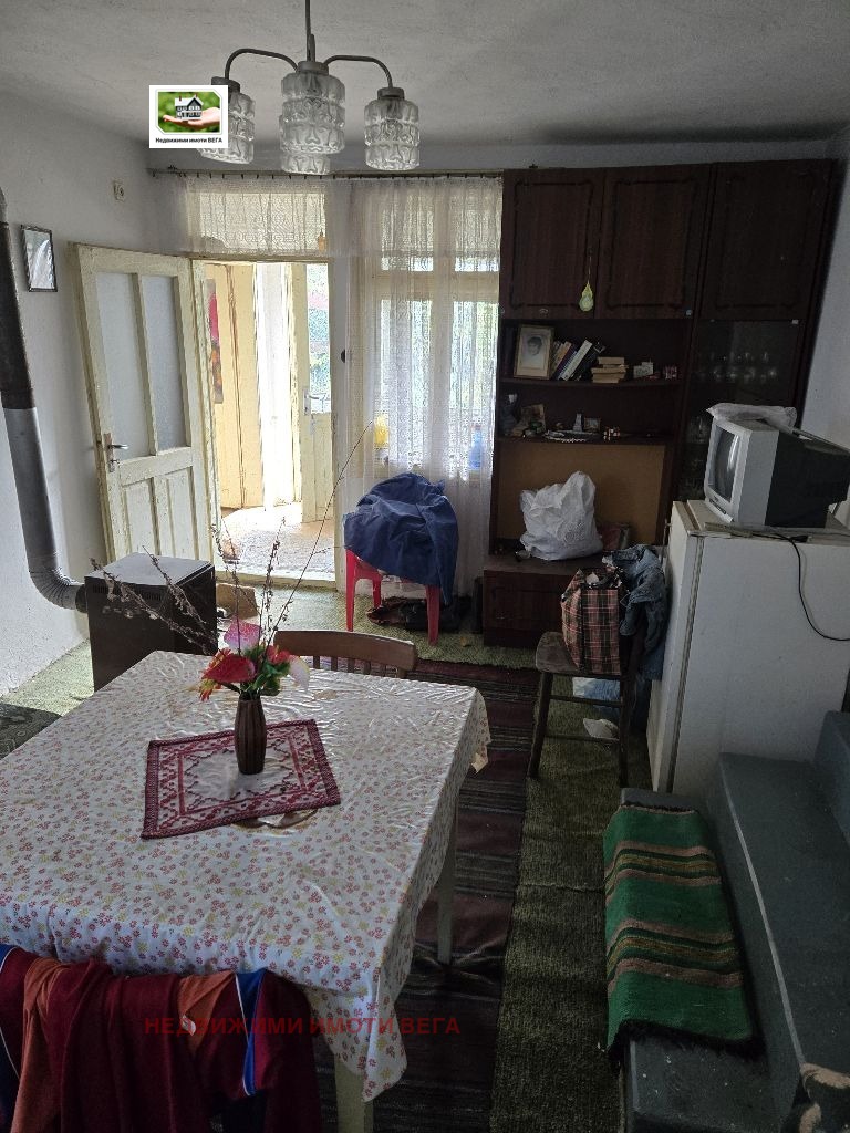 Продава  Къща област Велико Търново , с. Драганово , 115 кв.м | 14190373 - изображение [13]