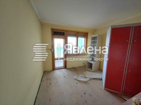 3+ soveværelse Osvobozhdenie, Blagoevgrad 8