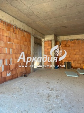 Продажба на къщи в област Пловдив — страница 11 - изображение 14 
