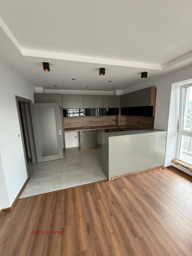 Продава  3-стаен град Кърджали , Център , 136 кв.м | 52105903 - изображение [4]