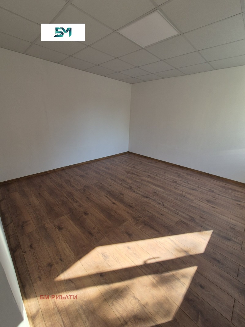 Myytävänä  Talo Veliko Tarnovo alue , Pavlikeni , 64 neliömetriä | 52601362 - kuva [4]