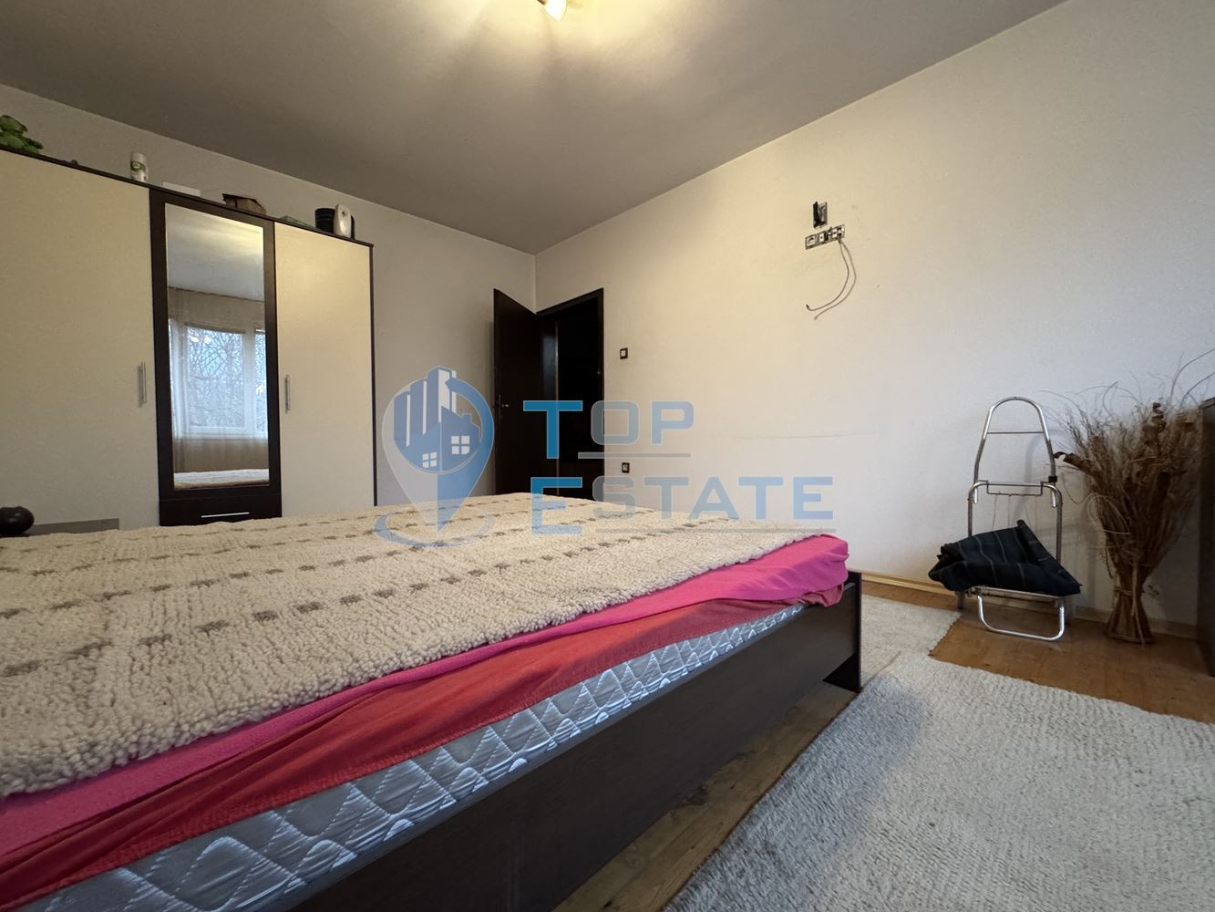 Продава 3-СТАЕН, гр. Велико Търново, Център, снимка 2 - Апартаменти - 52811136