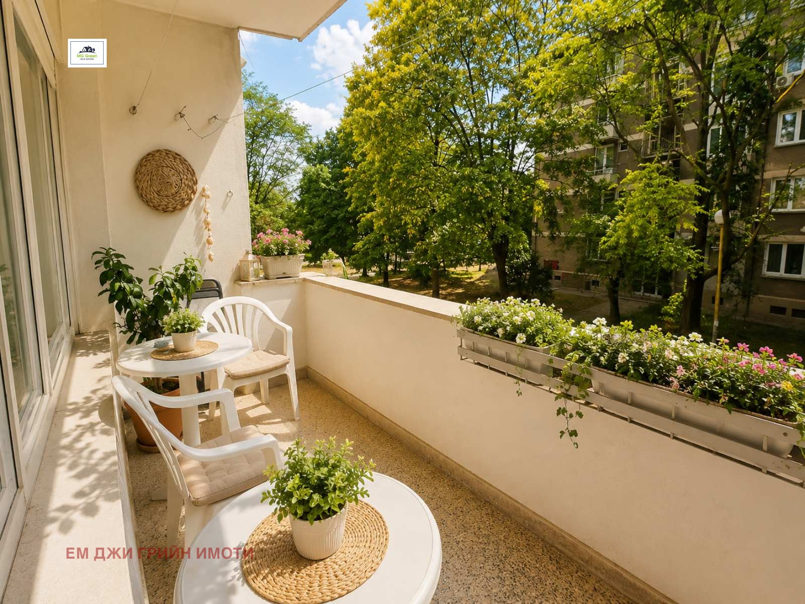 Продава МНОГОСТАЕН, гр. София, Оборище