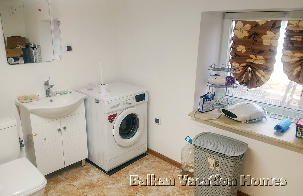 Продава КЪЩА, с. Септемврийци, област Добрич, снимка 13 - Къщи - 53614784