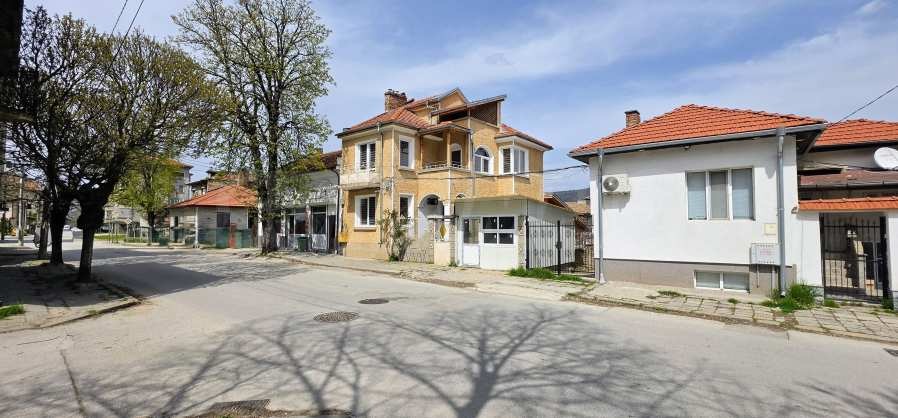 Продава КЪЩА, гр. Севлиево, област Габрово, снимка 8 - Къщи - 54206397