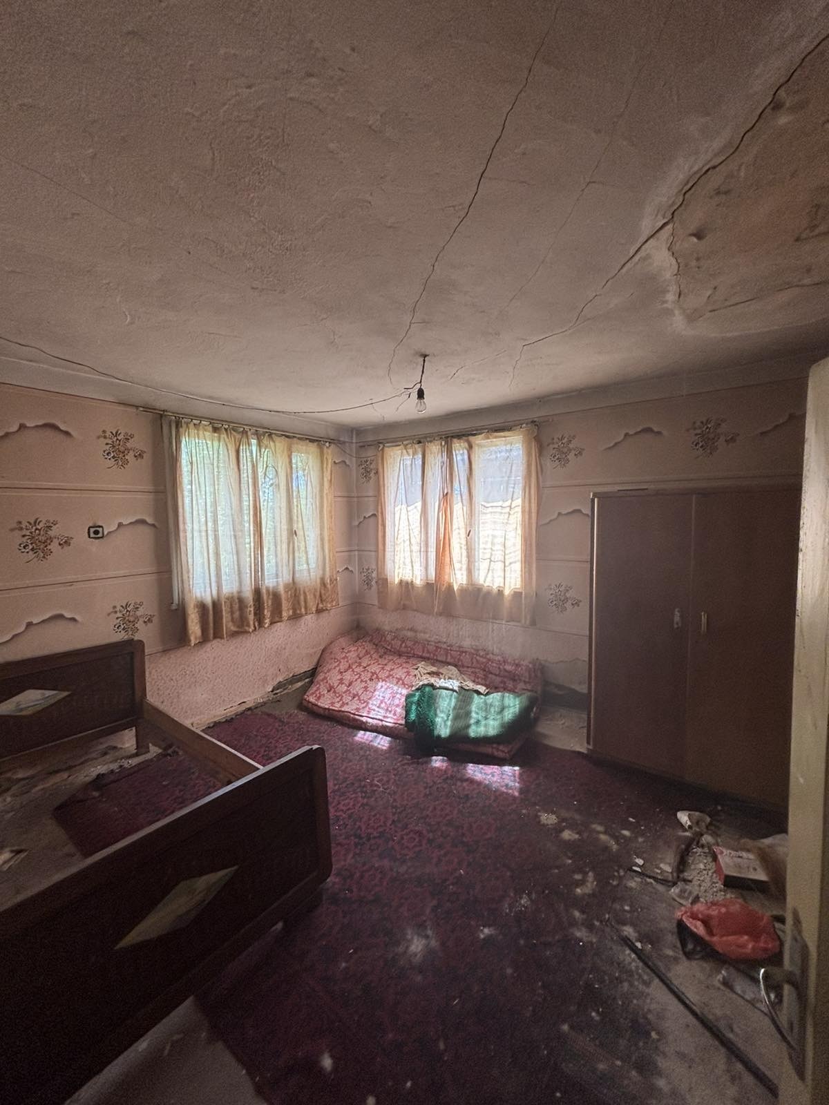 Продава КЪЩА, с. Раброво, област Видин, снимка 7 - Къщи - 54791061