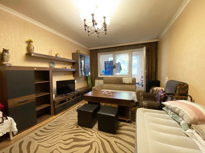 Till salu  Studio Sofia , Fondovi jilistja , 48 kvm | 55731625 - bild [4]