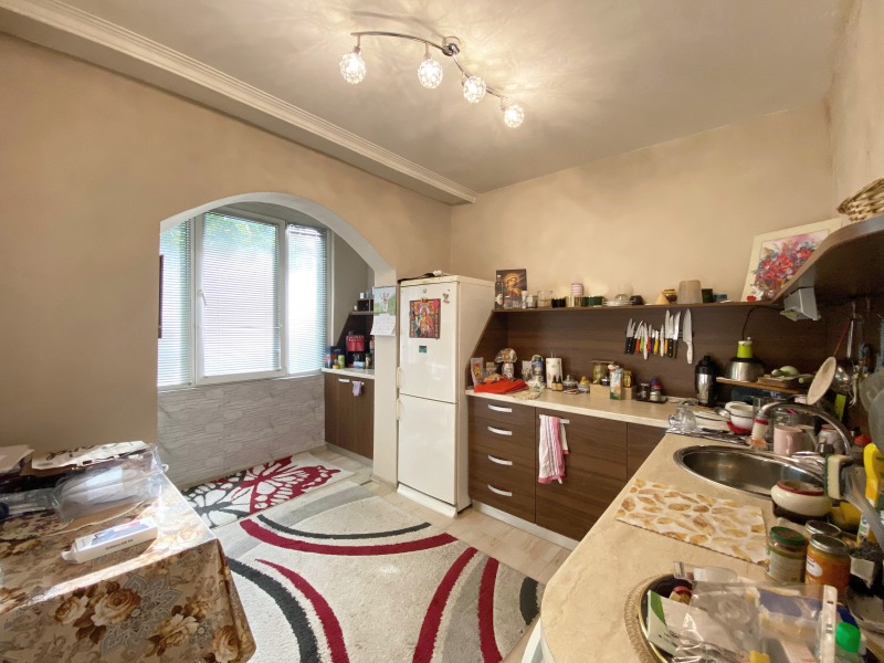 Till salu  Studio Sofia , Fondovi jilistja , 48 kvm | 55731625 - bild [6]