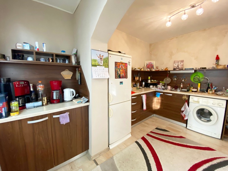 Till salu  Studio Sofia , Fondovi jilistja , 48 kvm | 55731625 - bild [5]