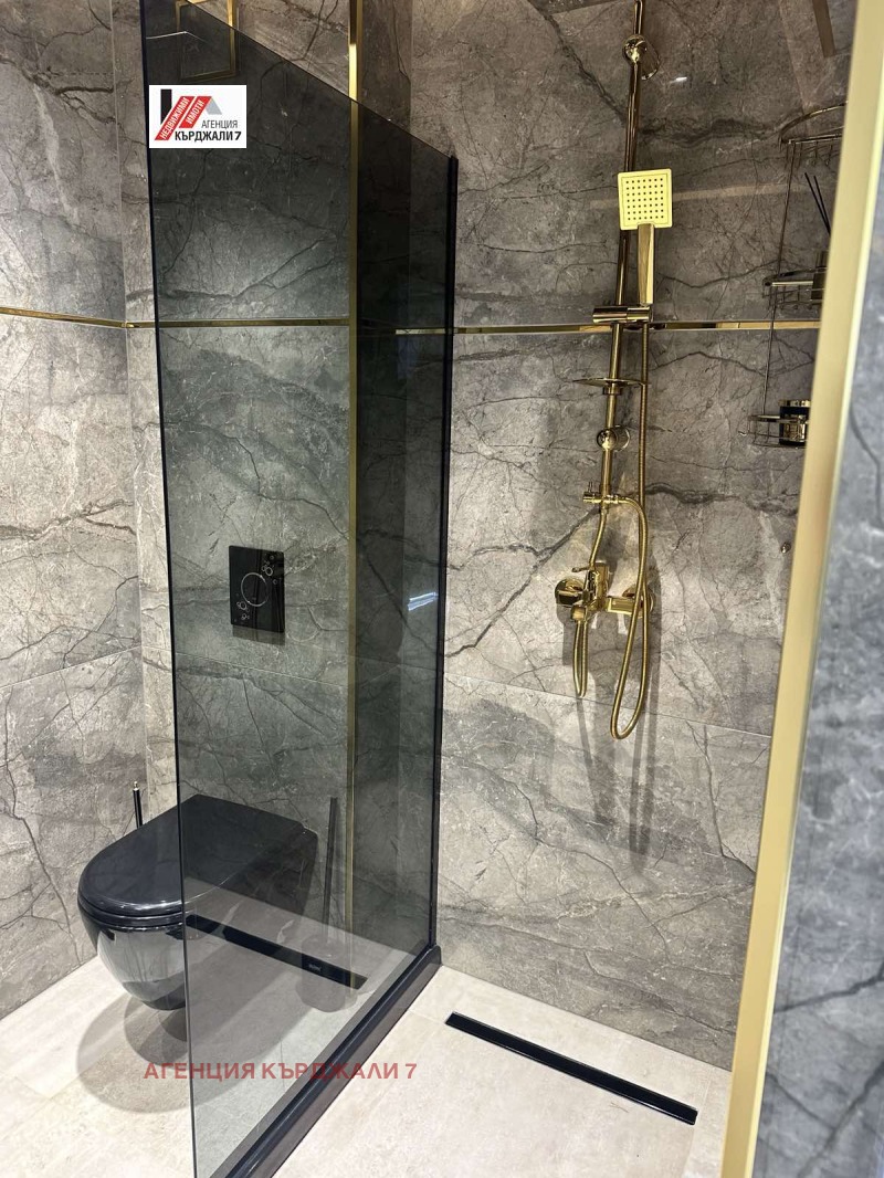 Продава  3-стаен град Кърджали , Възрожденци , 100 кв.м | 52682039 - изображение [10]