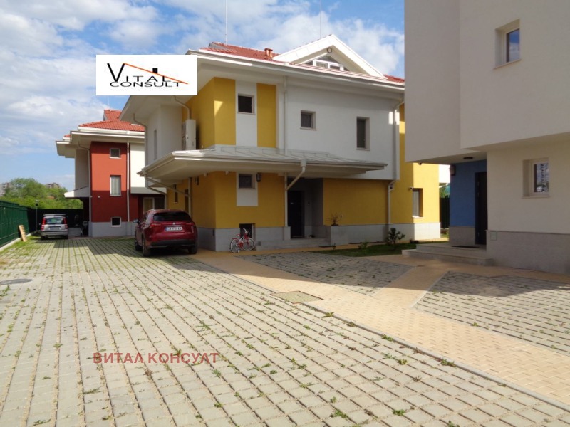 Na prodej  Kancelář Sofia , Musagenica , 300 m2 | 61080781