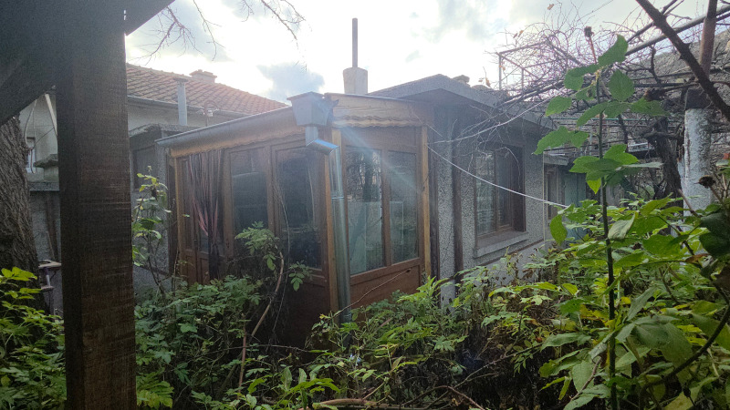 Продава КЪЩА, гр. Провадия, област Варна, снимка 10 - Къщи - 52651263