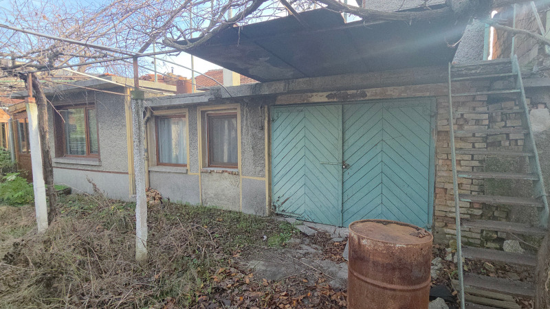 Продава КЪЩА, гр. Провадия, област Варна, снимка 4 - Къщи - 52651263