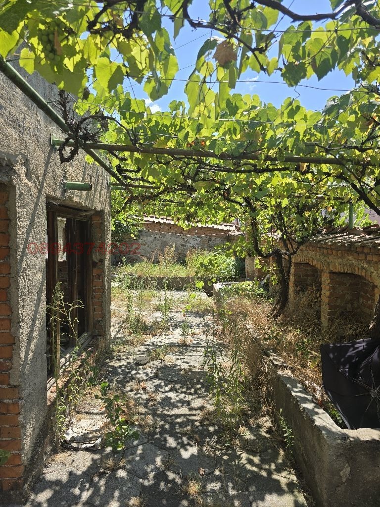 Продава КЪЩА, гр. Панагюрище, област Пазарджик, снимка 3 - Къщи - 55987696