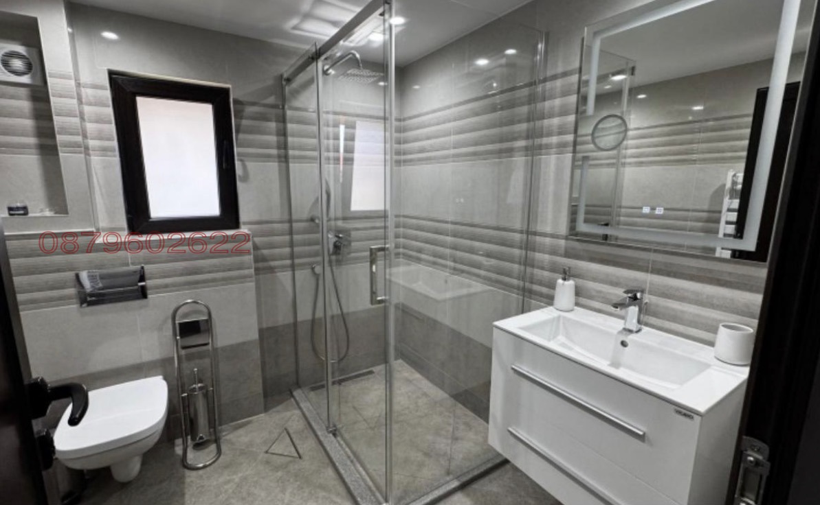 Продава КЪЩА, гр. Плевен, Широк център, снимка 8 - Къщи - 55097994