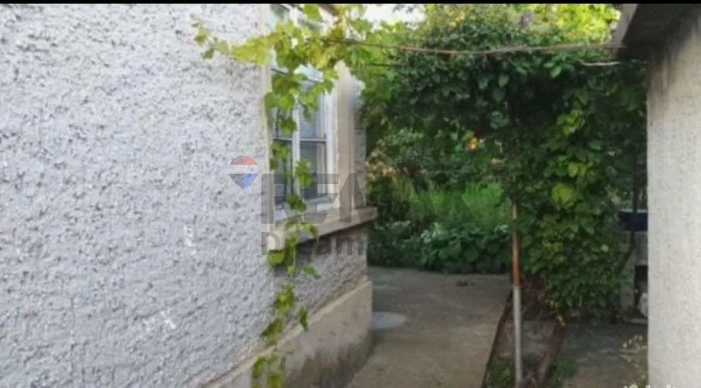 Продава КЪЩА, с. Дропла, област Добрич, снимка 4 - Къщи - 55800278