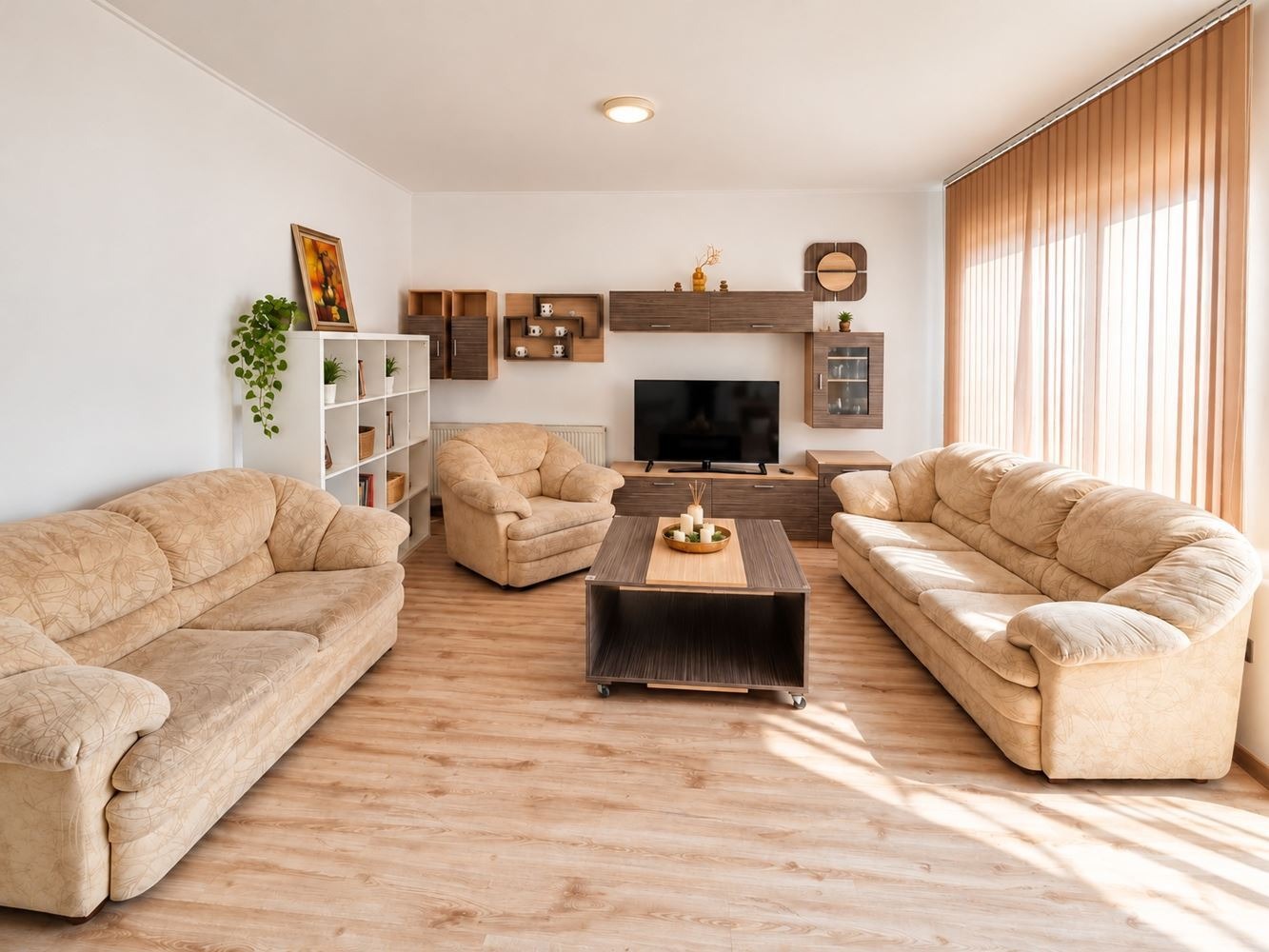 Продава КЪЩА, с. Кичево, област Варна, снимка 10 - Къщи - 56493370