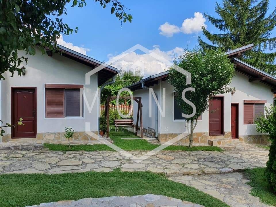 Продава ХОТЕЛ, с. Емен, област Велико Търново, снимка 4 - Хотели - 49077354