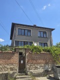 Продава КЪЩА, гр. Панагюрище, област Пазарджик, снимка 1