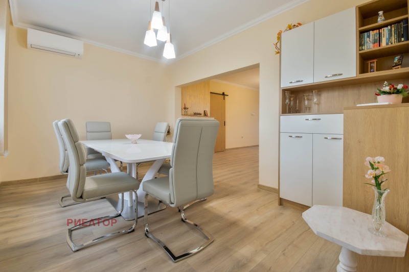 Продава  3-стаен град Пловдив , Кършияка , 106 кв.м | 88278295 - изображение [2]