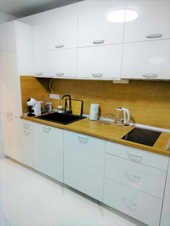 Продава 3-СТАЕН, гр. София, Изток, снимка 3 - Апартаменти - 52442558